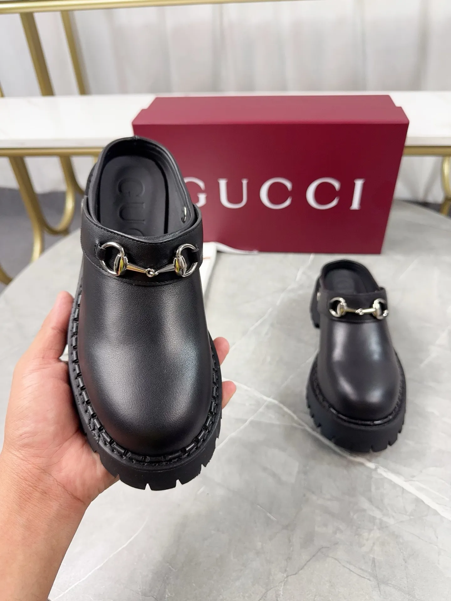 p500🐮🐮Gucci2024 new model, double GG groove thick-soled Loaf platform shoes. The original version is made 1:1. Super beautiful quality, classic model at the counter. ❶Upper: original frosted cowhide ❷Inner lining: water-dyed cowhide ❸Feet: water-dyed cowhide ❹Outsole: ultra-light original sole ❺thick sole heightening: 3.5cn ❻Packing: original packaging ❼Number: Women's 35-42 (41 42 customized, non-returnable) Men's model: 38-46 (45, 46 customized, non-returnable)